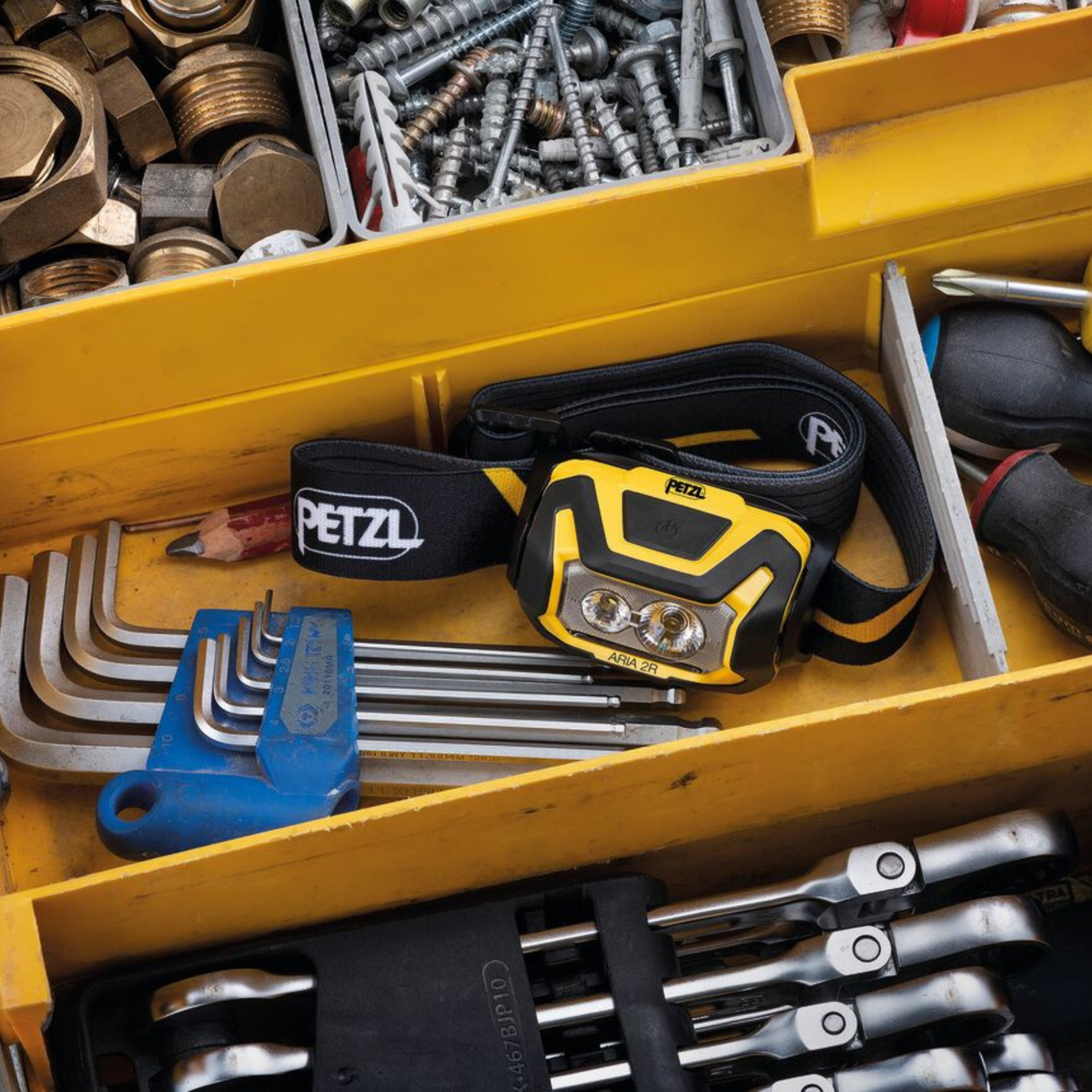 Petzl Aria 2R Stirnlampe super kompakt 625 Lumen