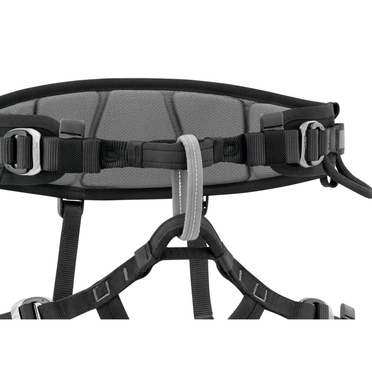 Petzl Falcon Mountain klimharnas bewegingsvrij en functioneel